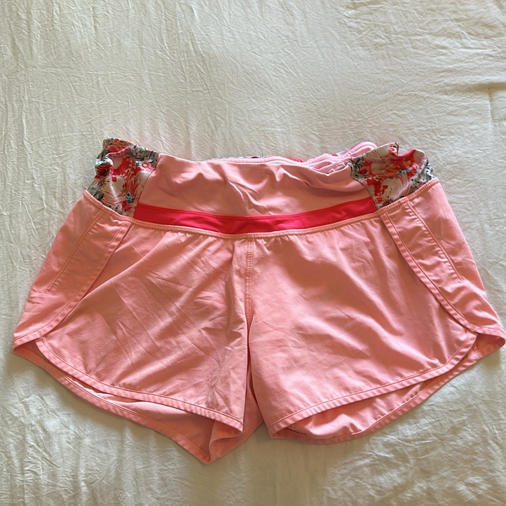Lululemon Shorts Floral